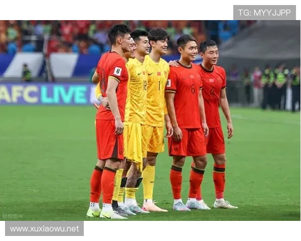 国足东亚杯三场首发对比 颜骏凌张玉宁领衔 六人均出战 塞鸟末轮首发成焦点